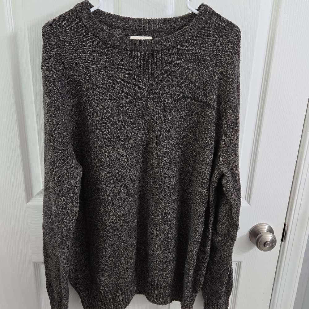 Sonoma Men's Charcoal Crewneck Sweater